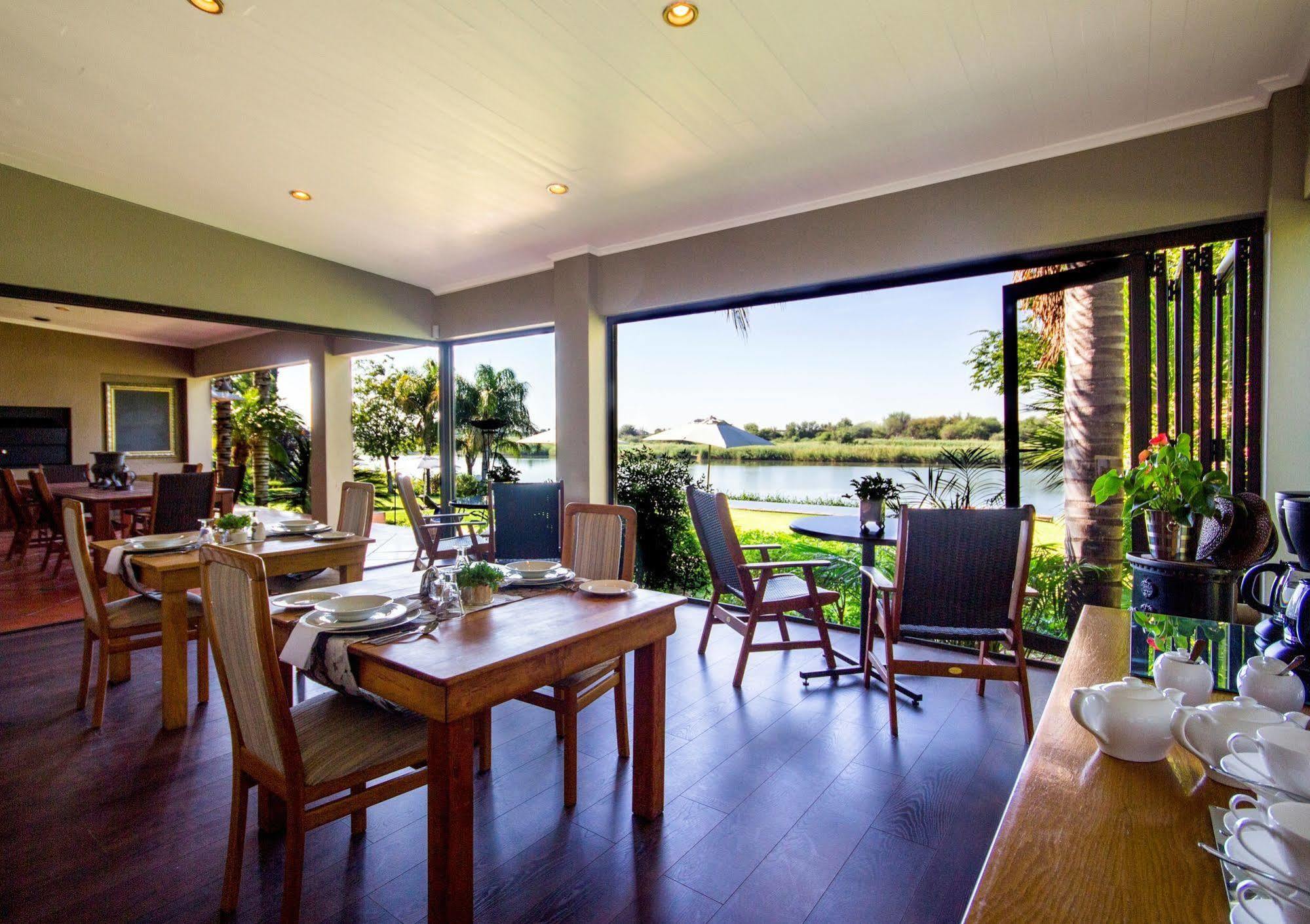 River Place Manor Upington Zewnętrze zdjęcie