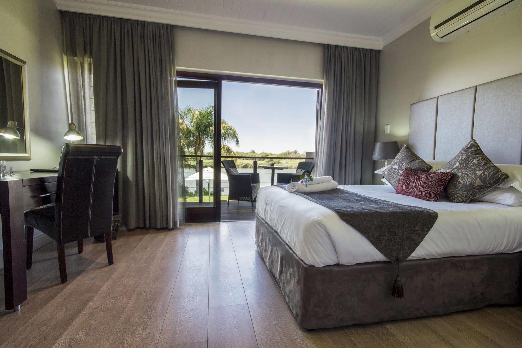 River Place Manor Upington Zewnętrze zdjęcie