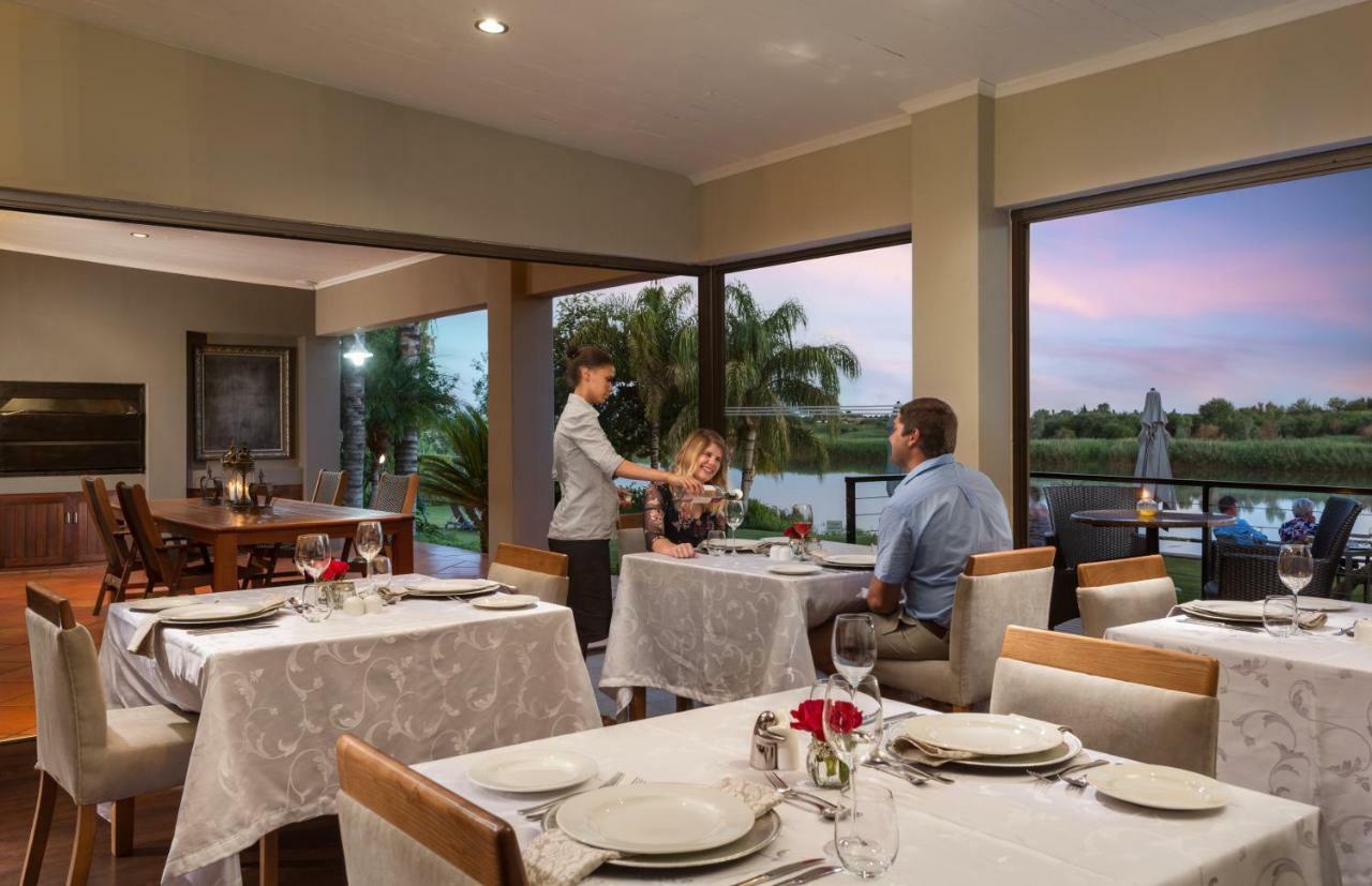 River Place Manor Upington Zewnętrze zdjęcie